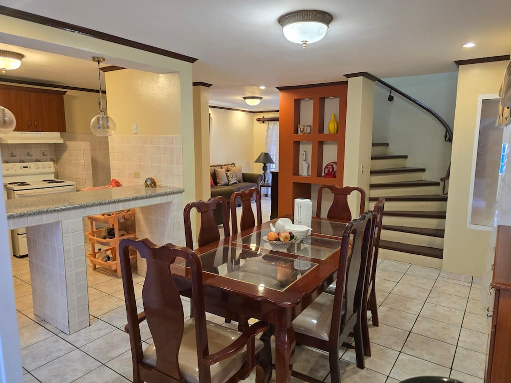 Slide Casa Los Robles 4900000 JM